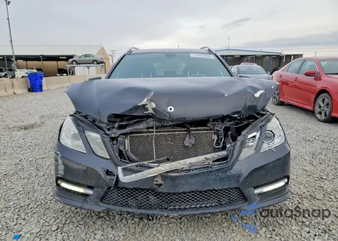 2013 Mercedes-Benz E 350 4Matic Wagon z USA, uszkodzony, nr VIN WDDHH8JBXDA665049